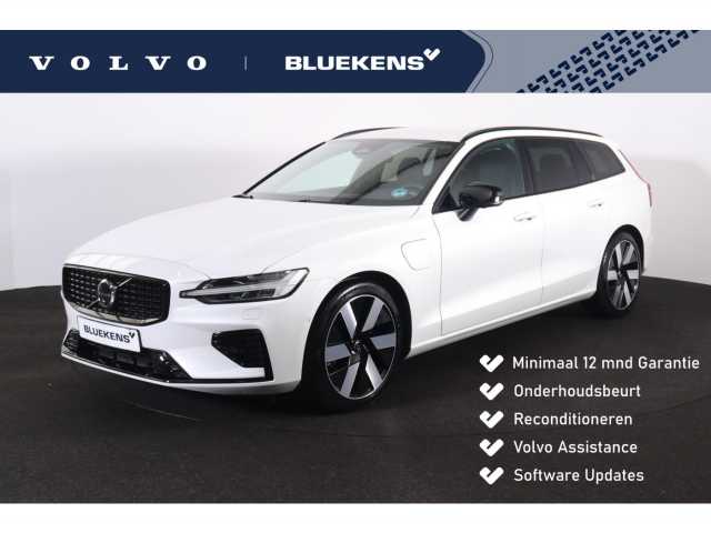 V60 in Crystal White Pearl