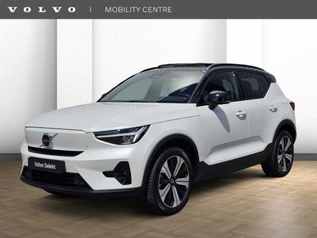 XC40 in Crystal White