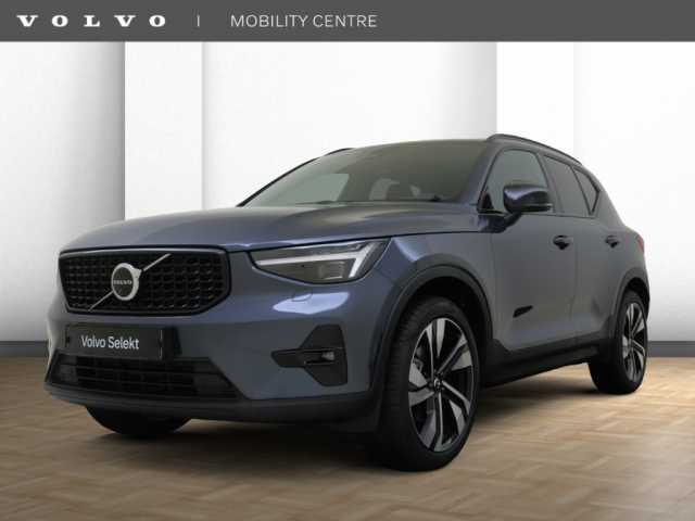 XC40 in Denim Blue