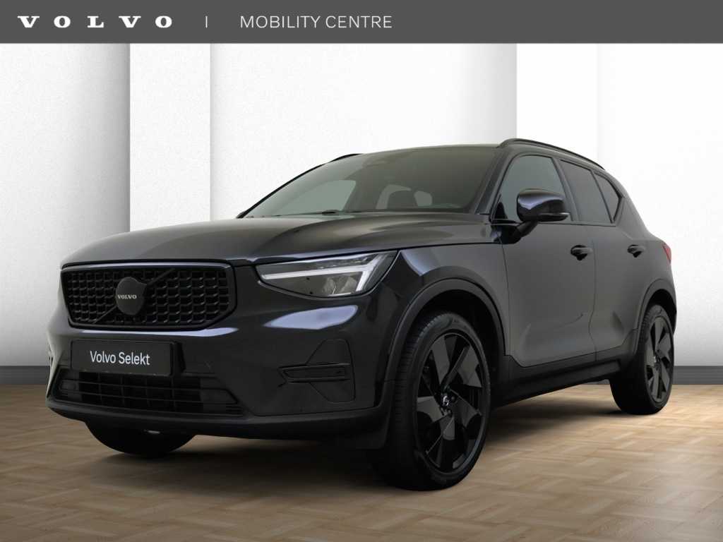 Volvo XC40 B3 Plus Black Edition 2025, foto 1