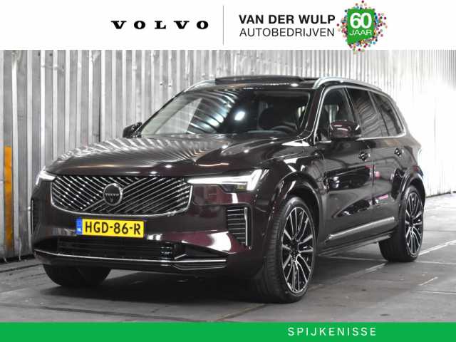 XC90 in Mulberry Red