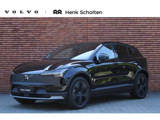 EX30 in Onyx Black