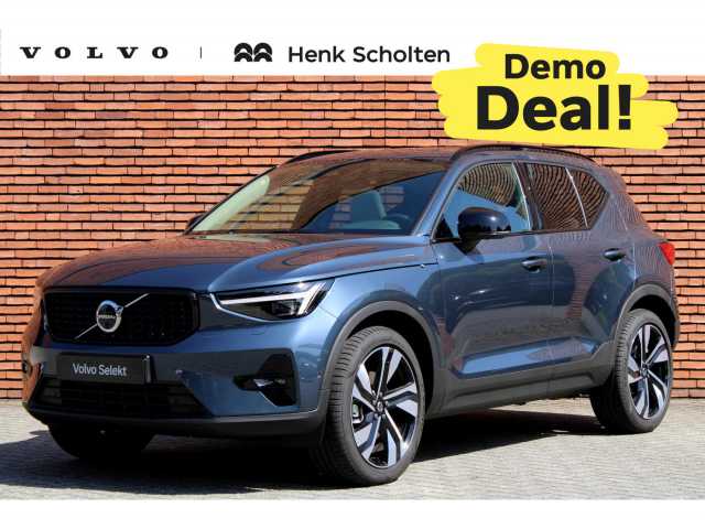 XC40 in Denim Blue