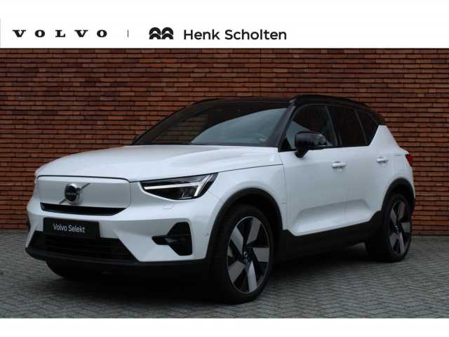 XC40 in Crystal White