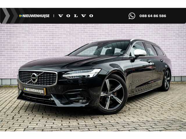 V90 in Onyx Black