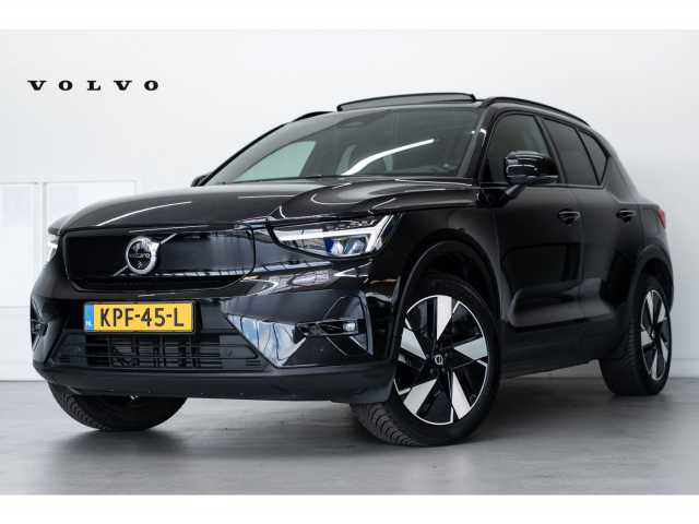 XC40 in Onyx Black