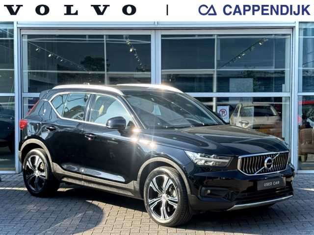 XC40 in Onyx Black