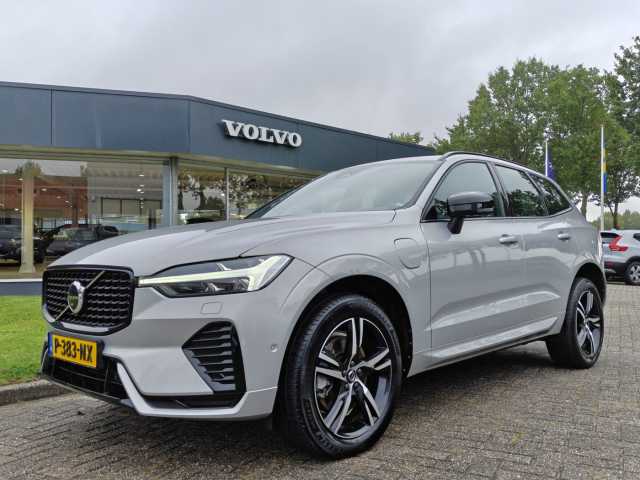 XC60 in Silver Dawn