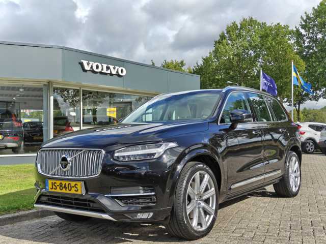 XC90 in Onyx Black