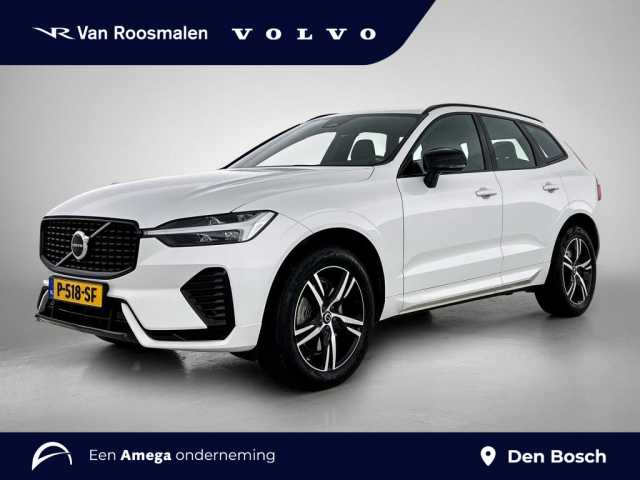 XC60 in Crystal White / Metallic, Charcoal