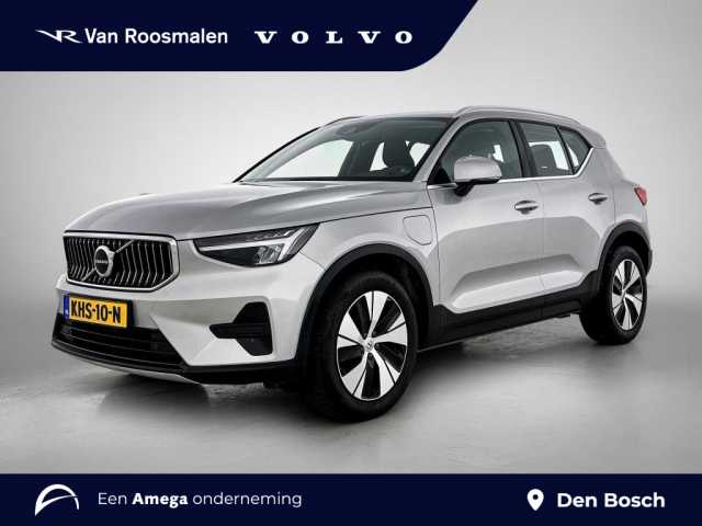 XC40 in Silver Dawn / Metallic, Charcoal/Te