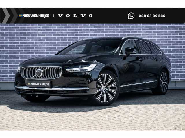 V90 in Onyx Black