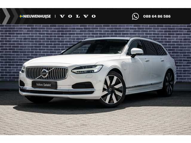 V90 in Crystal White