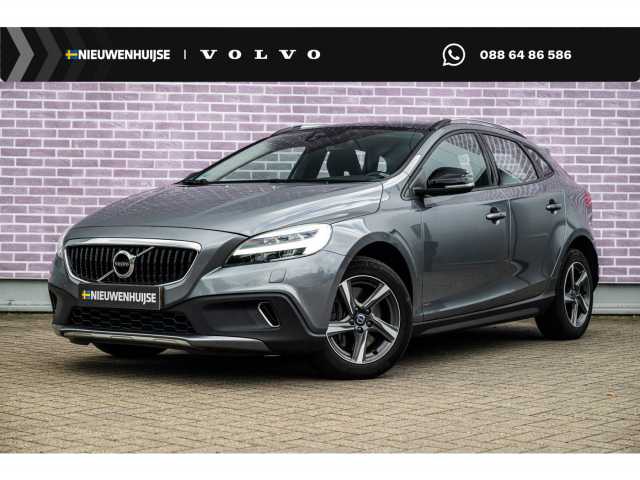 V40 Cross Country in Osmium Grey
