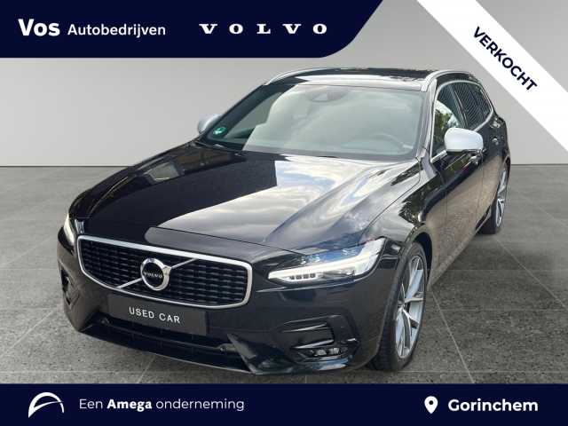 V90 in Onyx Black