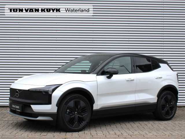 EX30 in Crystal White