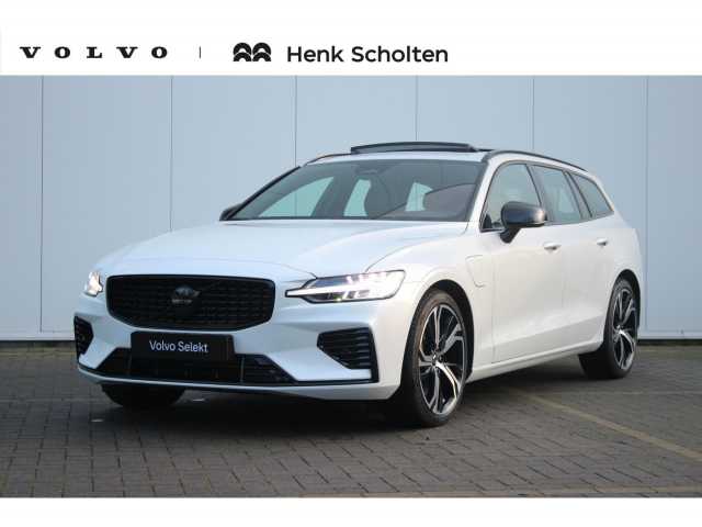 V60 in Crystal White
