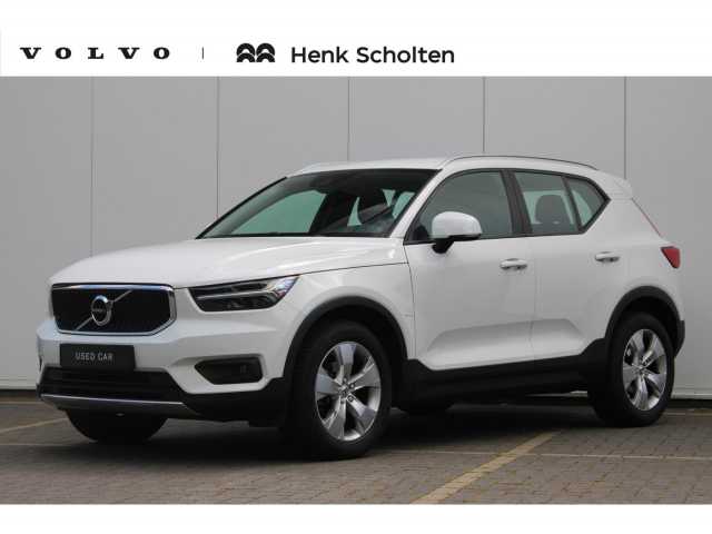 XC40 in Ice White