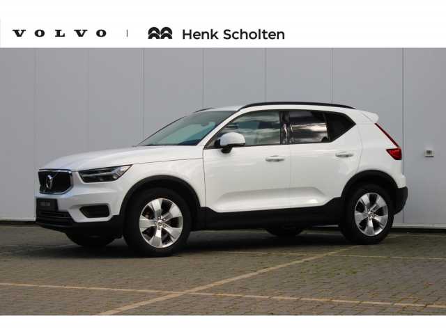 XC40 in Ice White