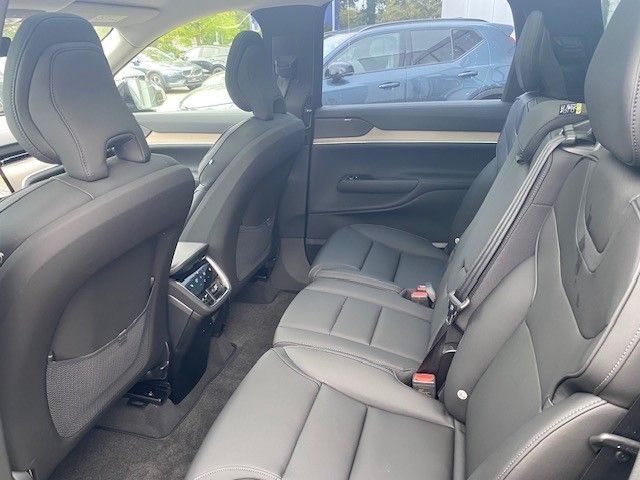Volvo EX90 – Bild 9