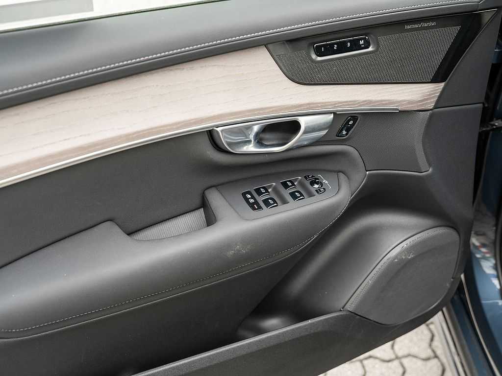 Volvo XC90 – Bild 30