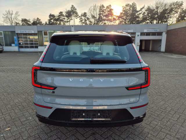 Volvo EX90 – Bild 5