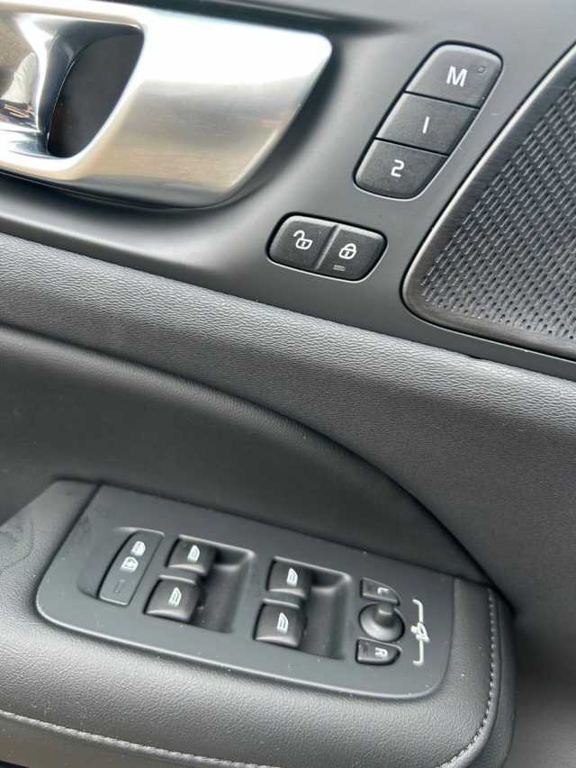 Volvo S60 – Bild 10