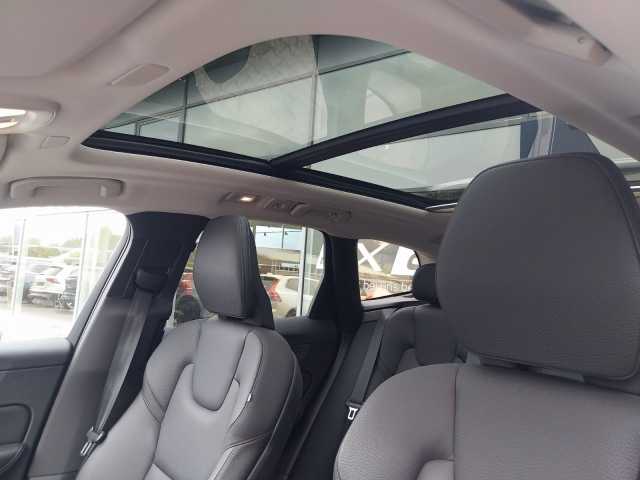 Volvo XC60 – Bild 21