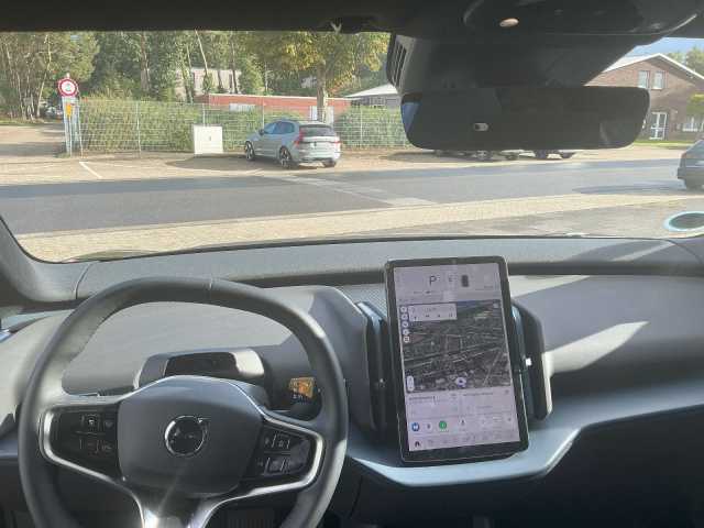 Volvo EX30 – Bild 11
