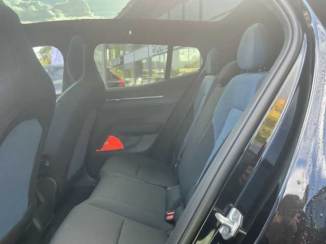 Volvo EX30 – Bild 12