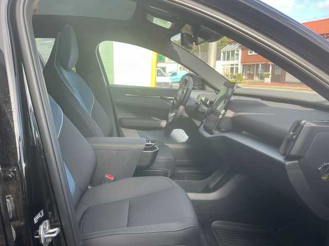 Volvo EX30 – Bild 13