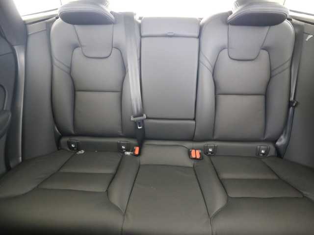 Volvo XC60 – Bild 12