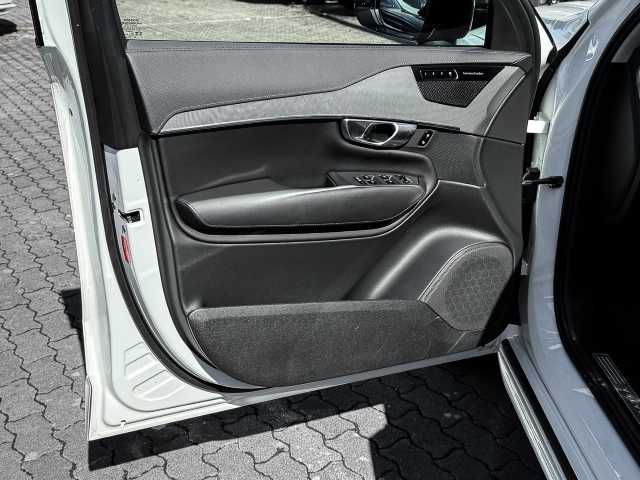 Volvo XC90 – Bild 14