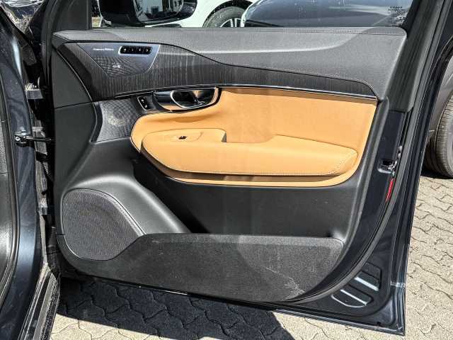 Volvo XC90 – Bild 9