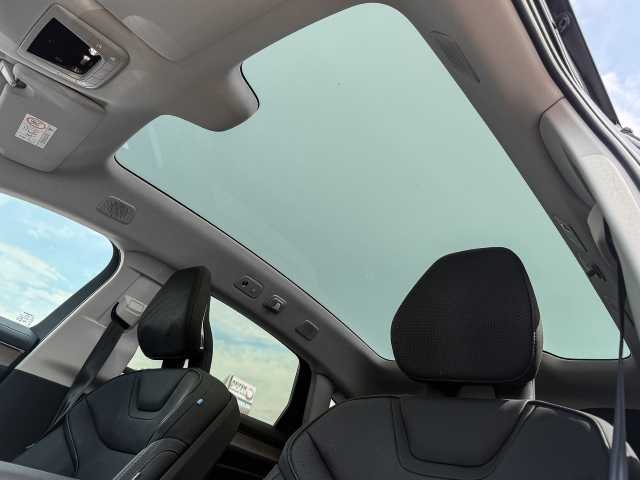 Volvo ES90 – Bild 19