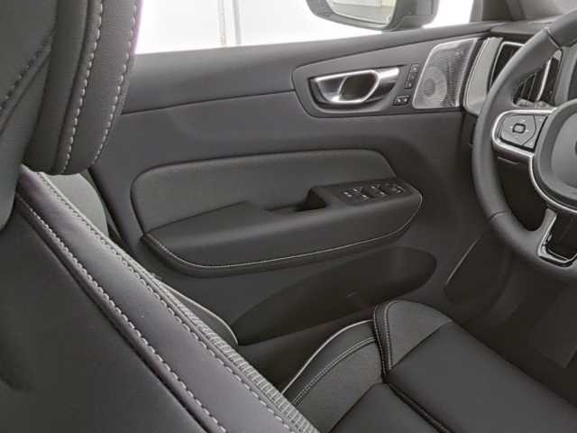 Volvo XC60 – Bild 12