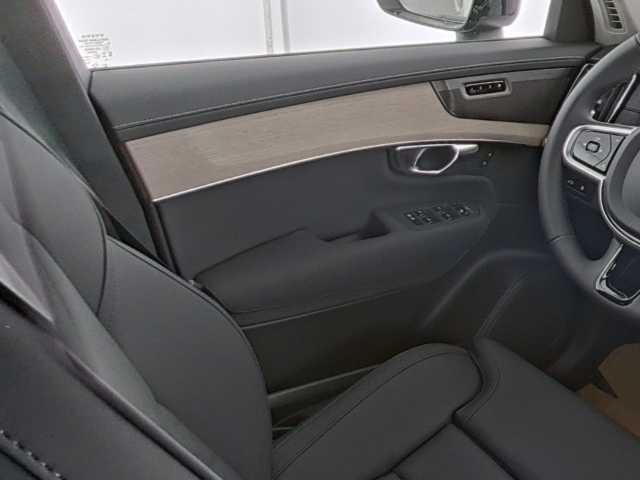 Volvo XC90 – Bild 12