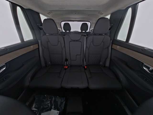 Volvo XC90 – Bild 10