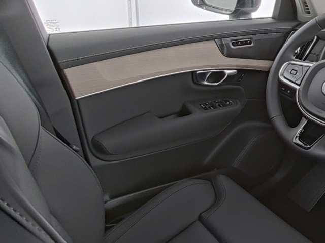 Volvo XC90 – Bild 12