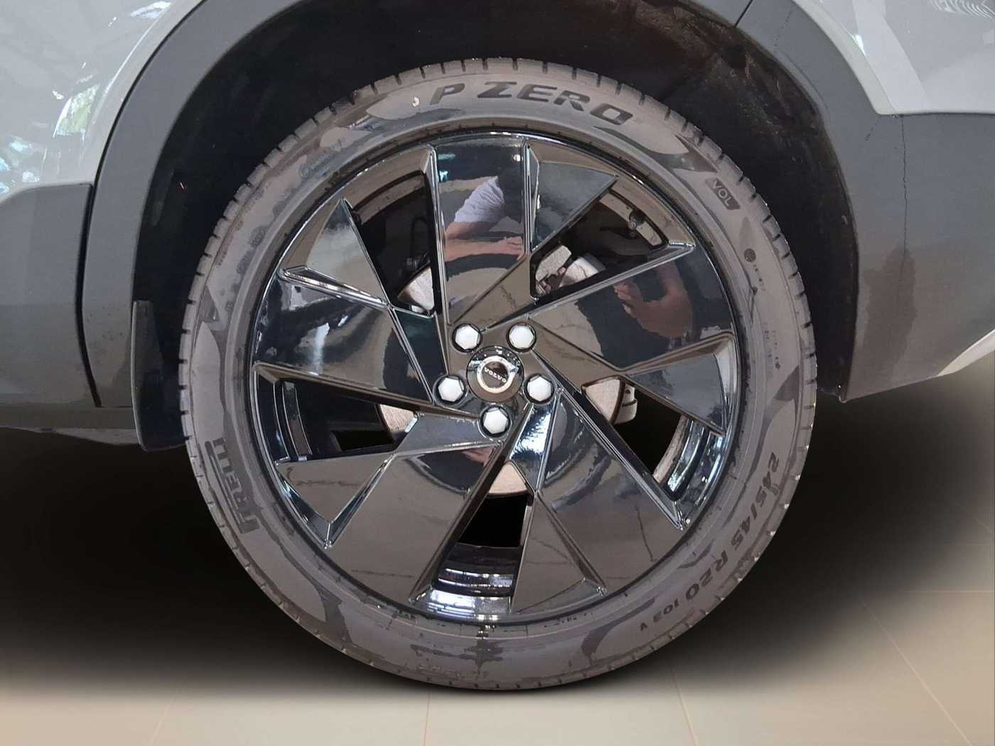 Volvo XC40 – Bild 12