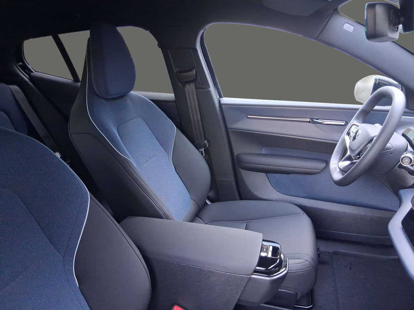 Volvo EX30 – Bild 15