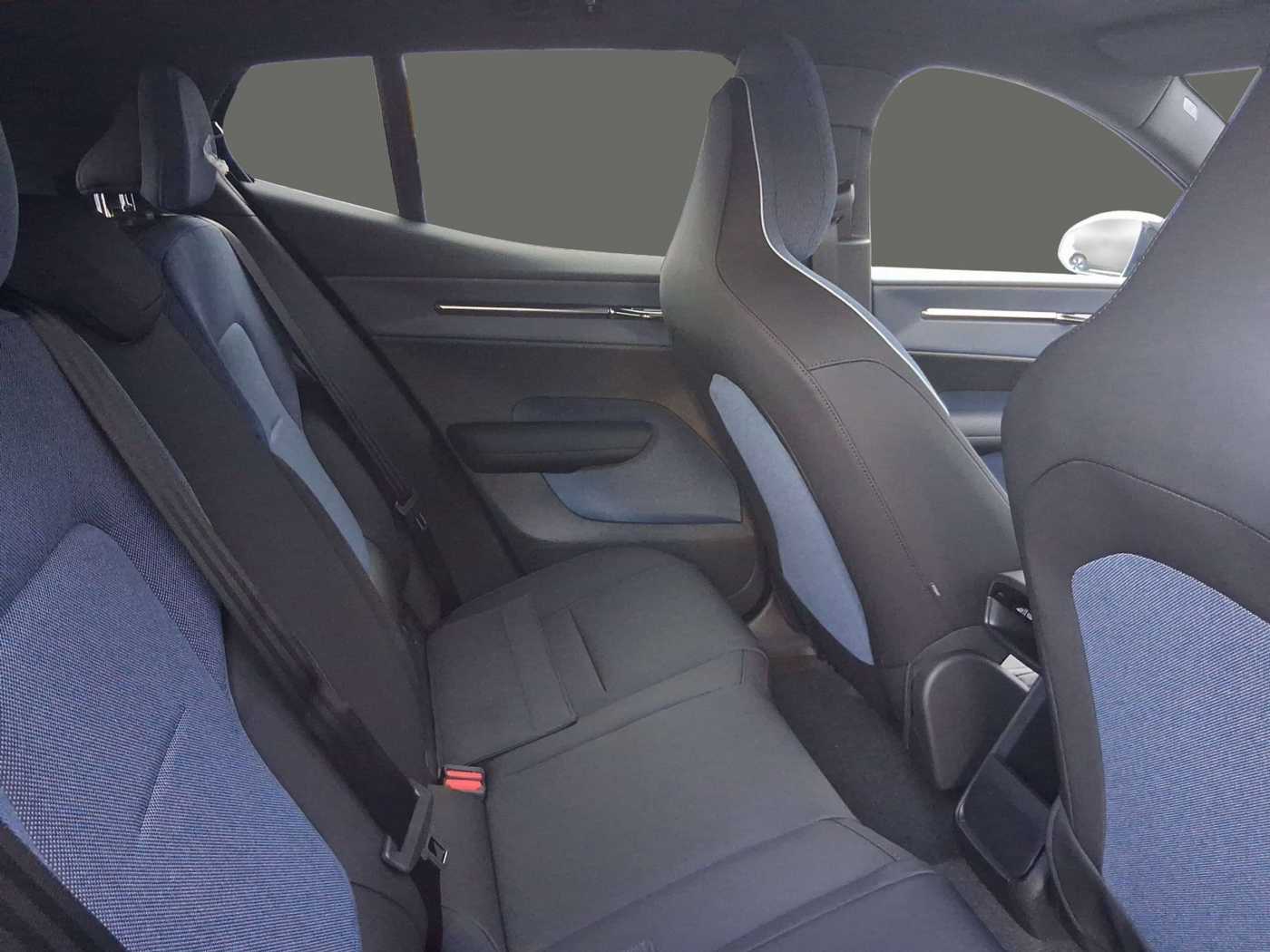 Volvo EX30 – Bild 16