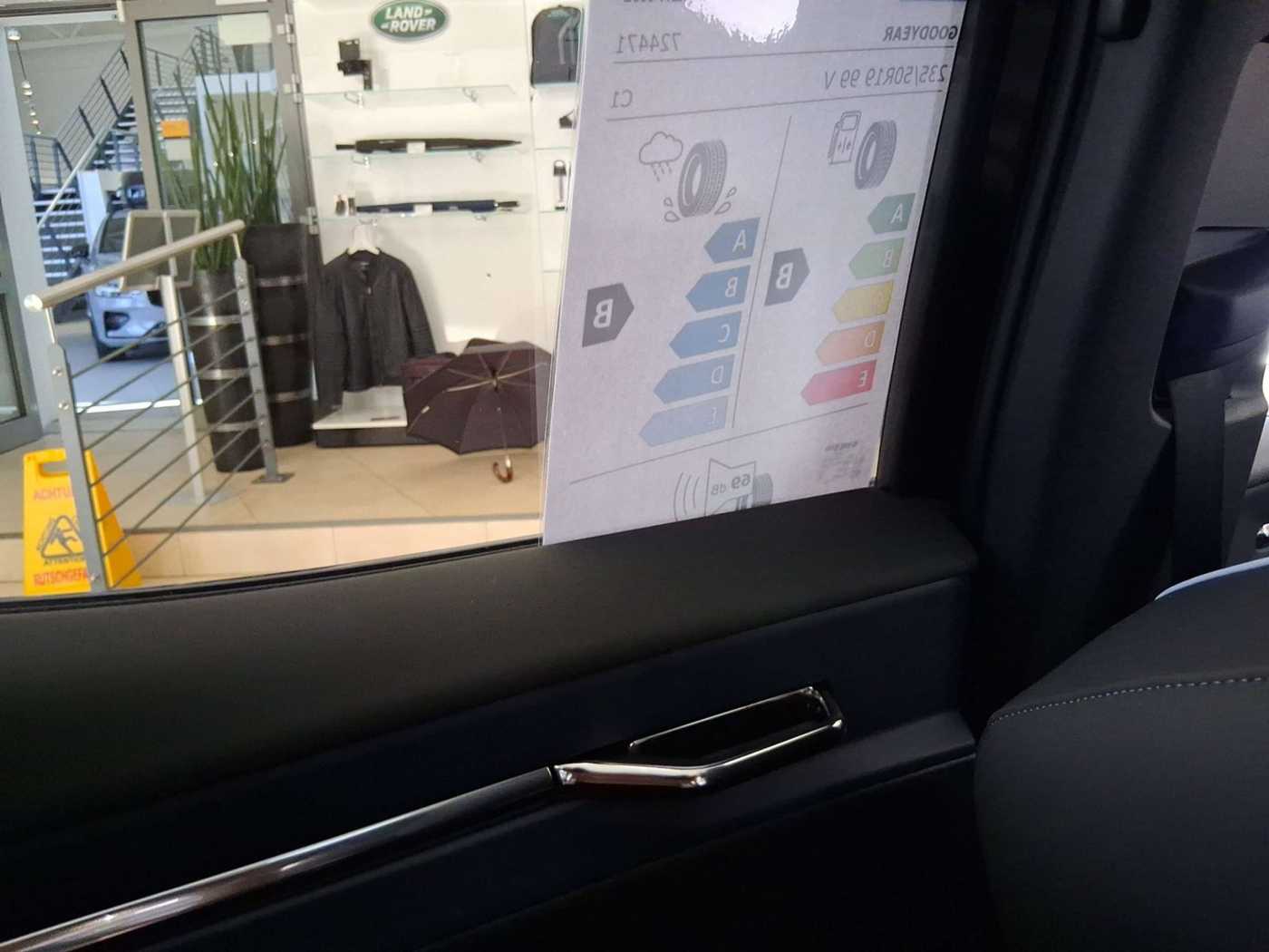 Volvo EX30 – Bild 17