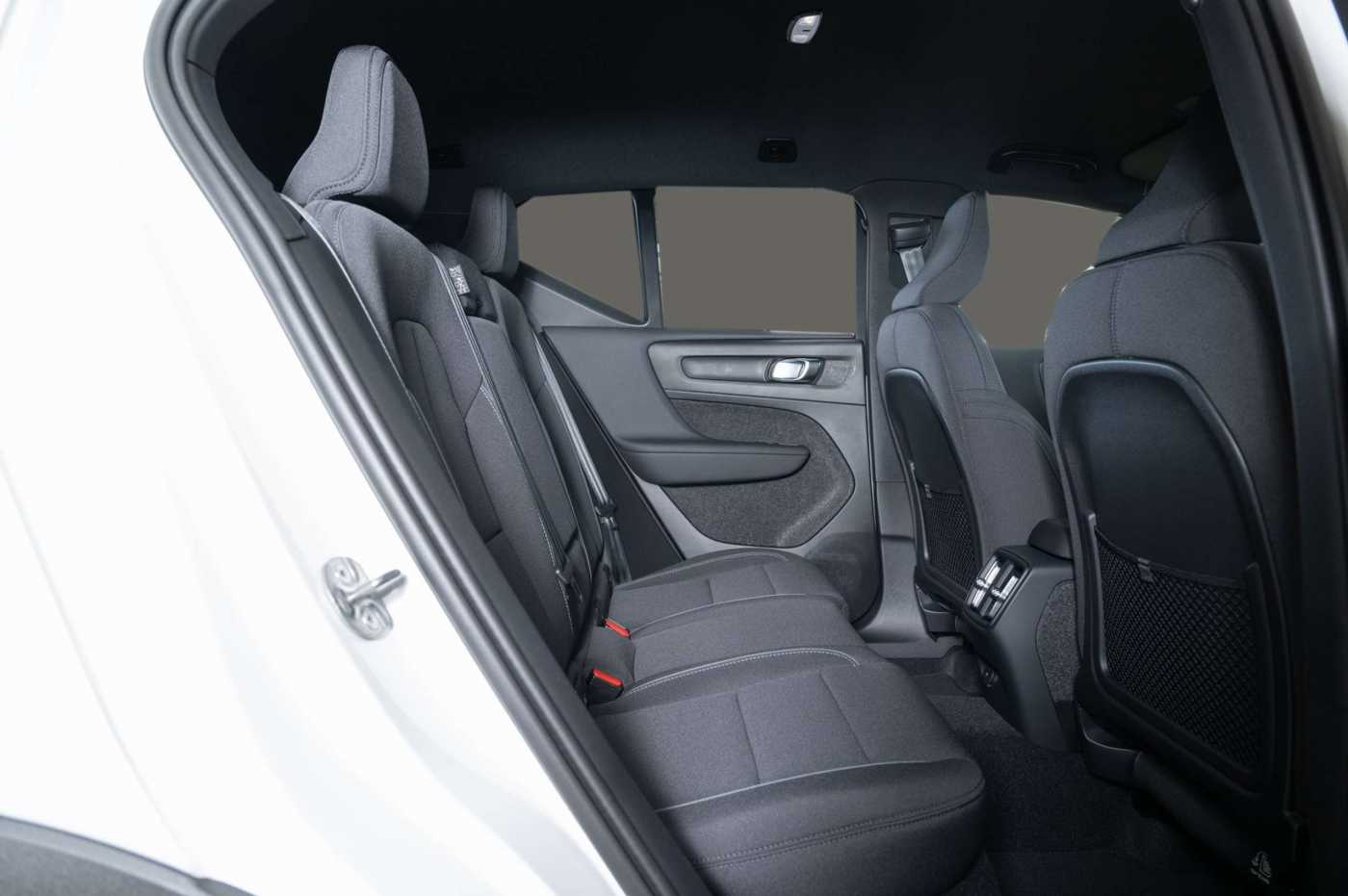 Volvo EX40 – Bild 12