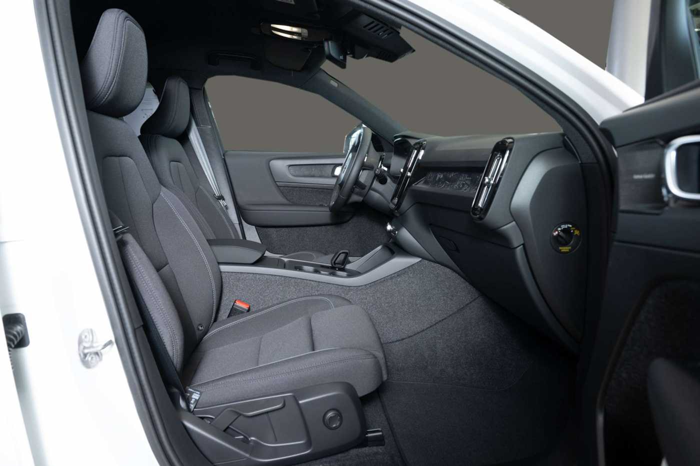 Volvo EX40 – Bild 13