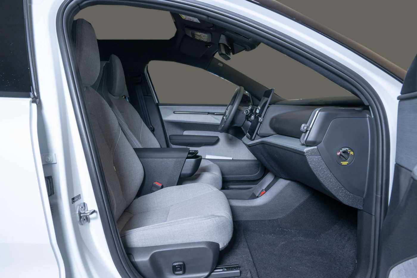 Volvo EX30 – Bild 13