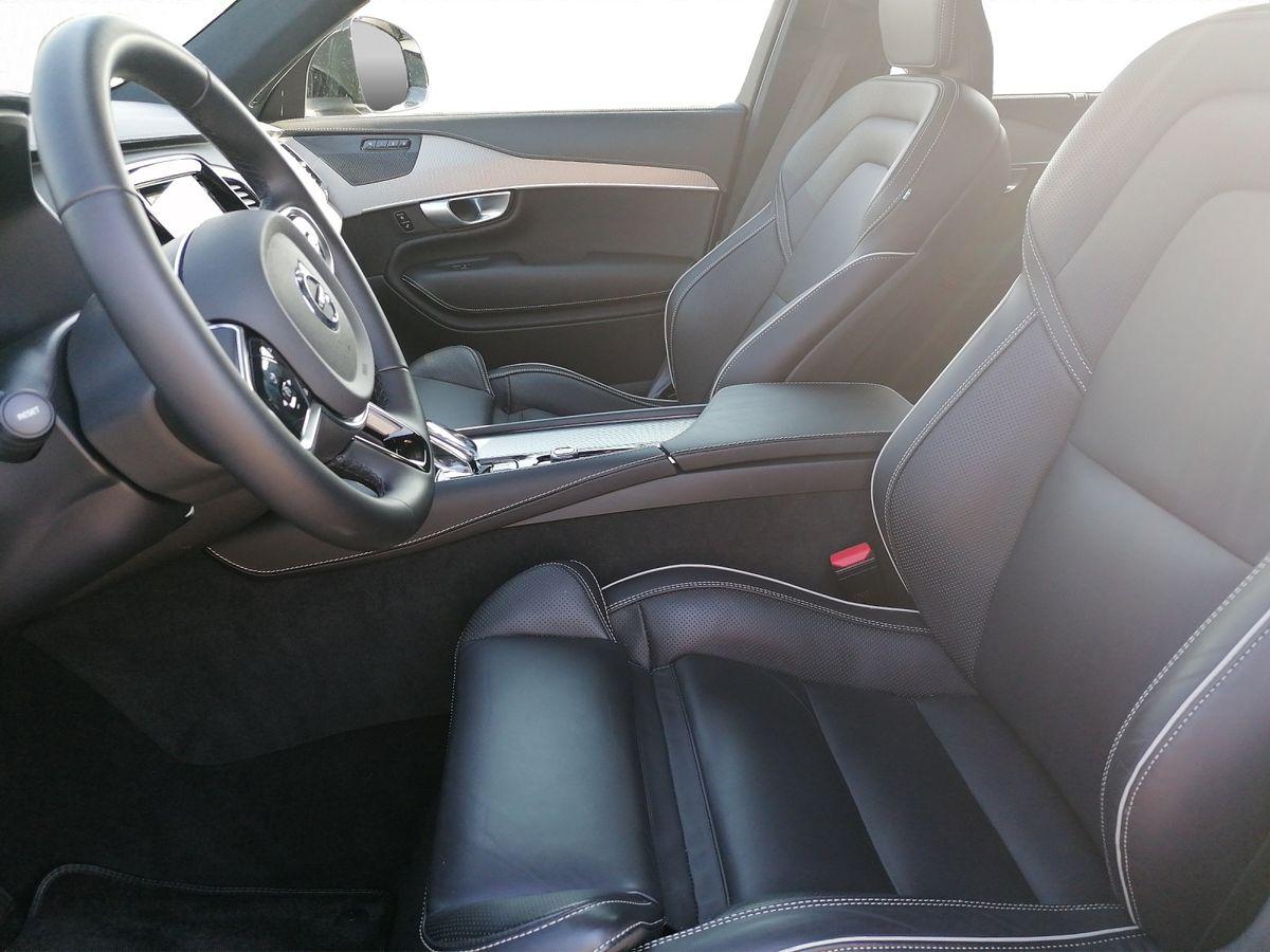 Volvo XC90 – Bild 12