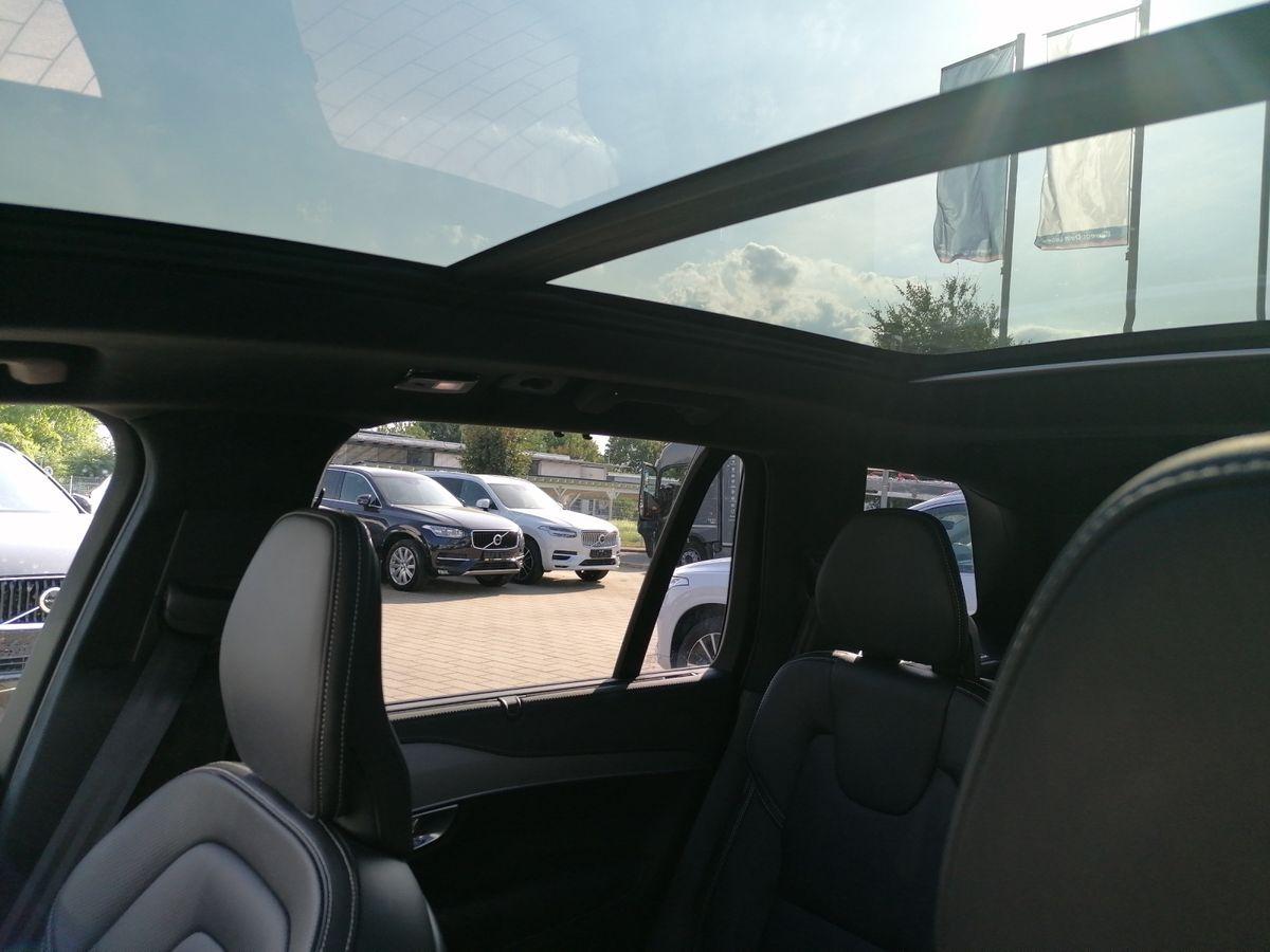Volvo XC90 – Bild 22