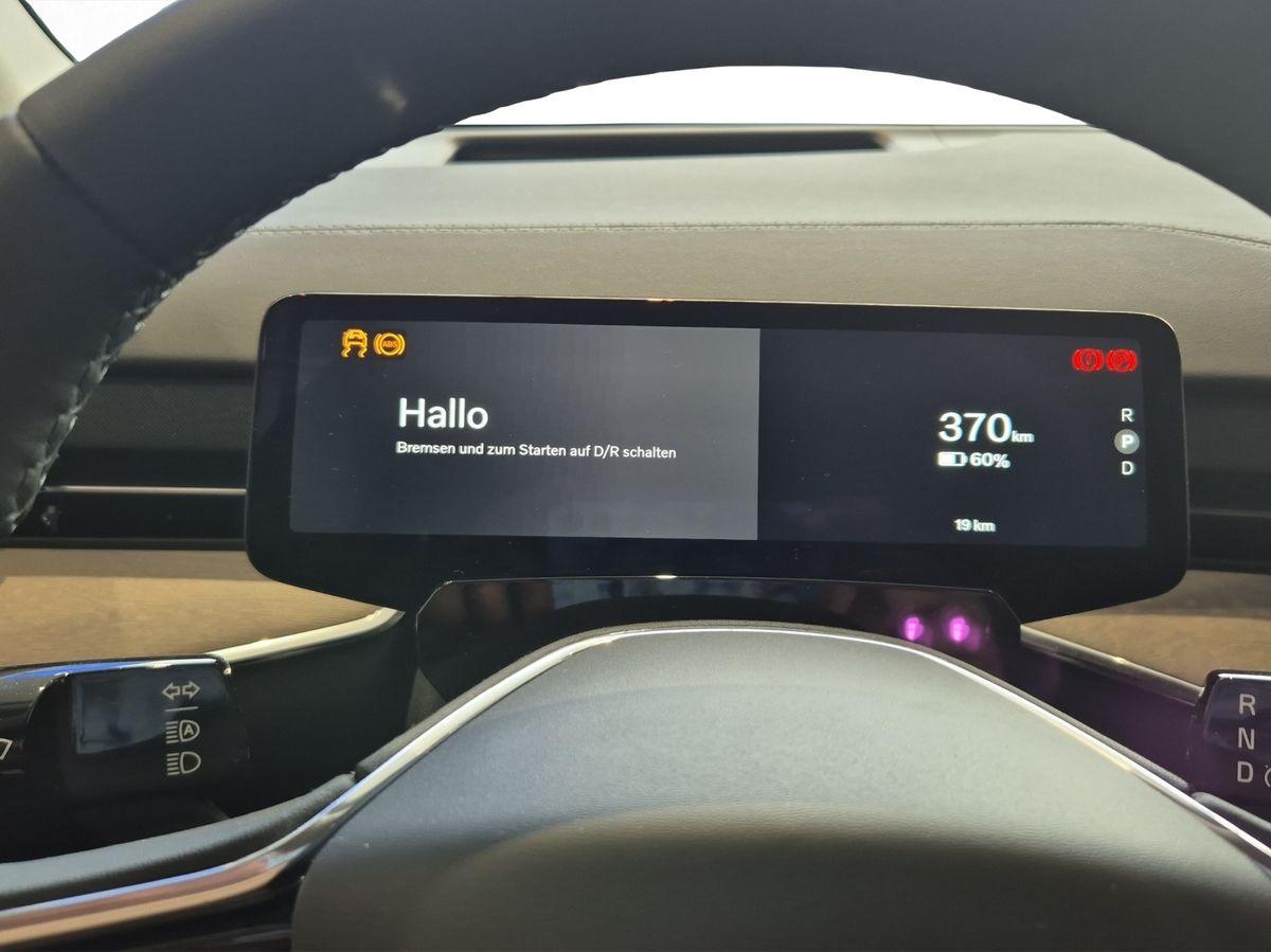 Volvo EX90 – Bild 11
