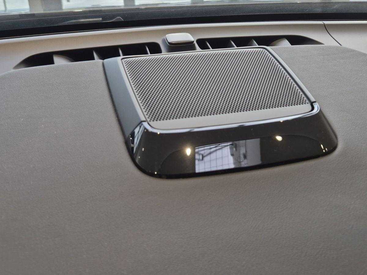 Volvo EX90 – Bild 23